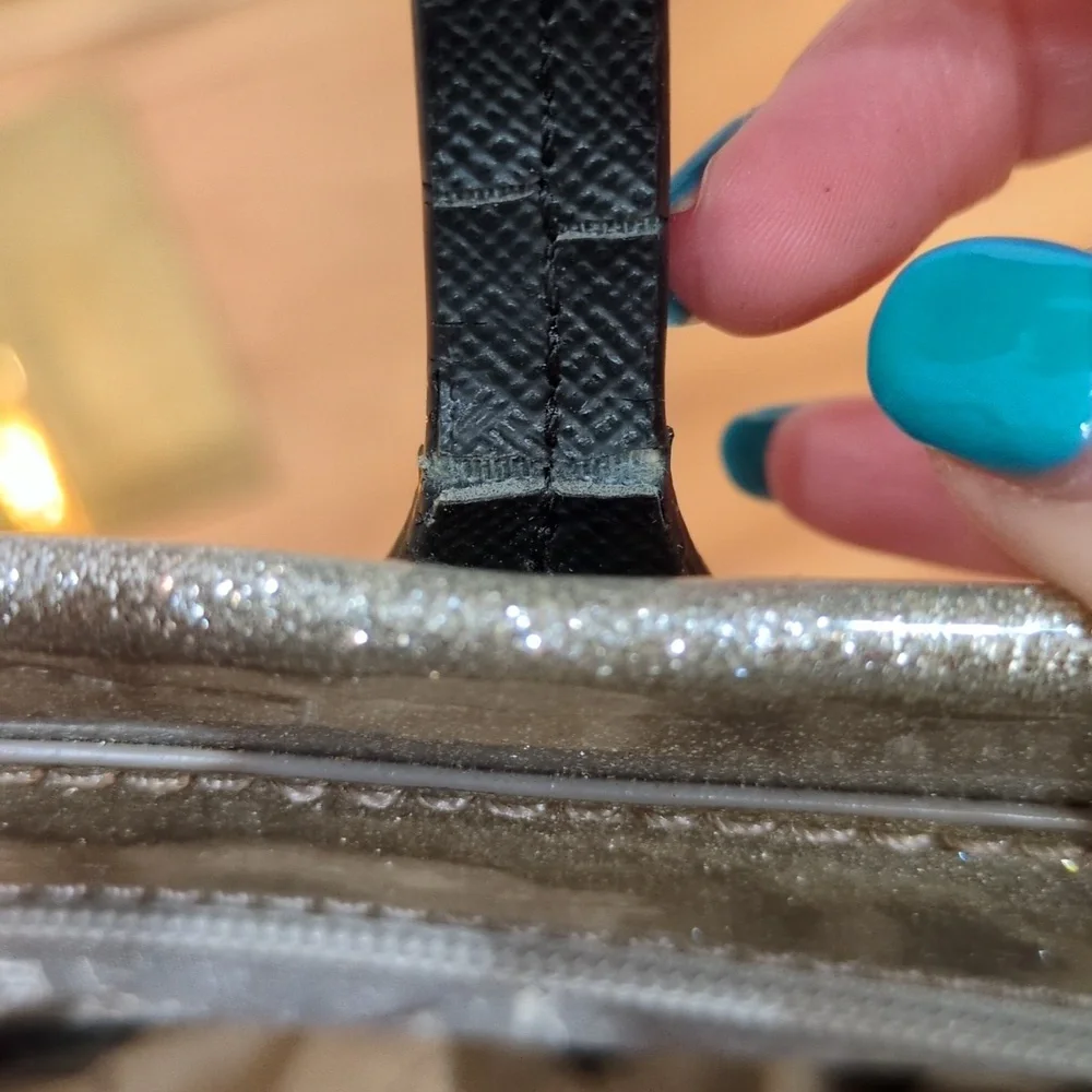 Kate Spade GUC Mavis Silver Taden Street Tote Shimmer Glitter Bag Purse CALLOUTS - Picture 15 of 16